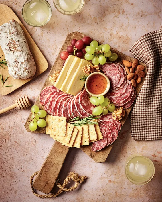 Planche saucisson fromage Montagne noire