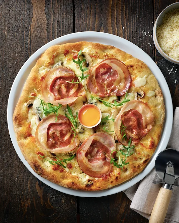 Pizza carbonara