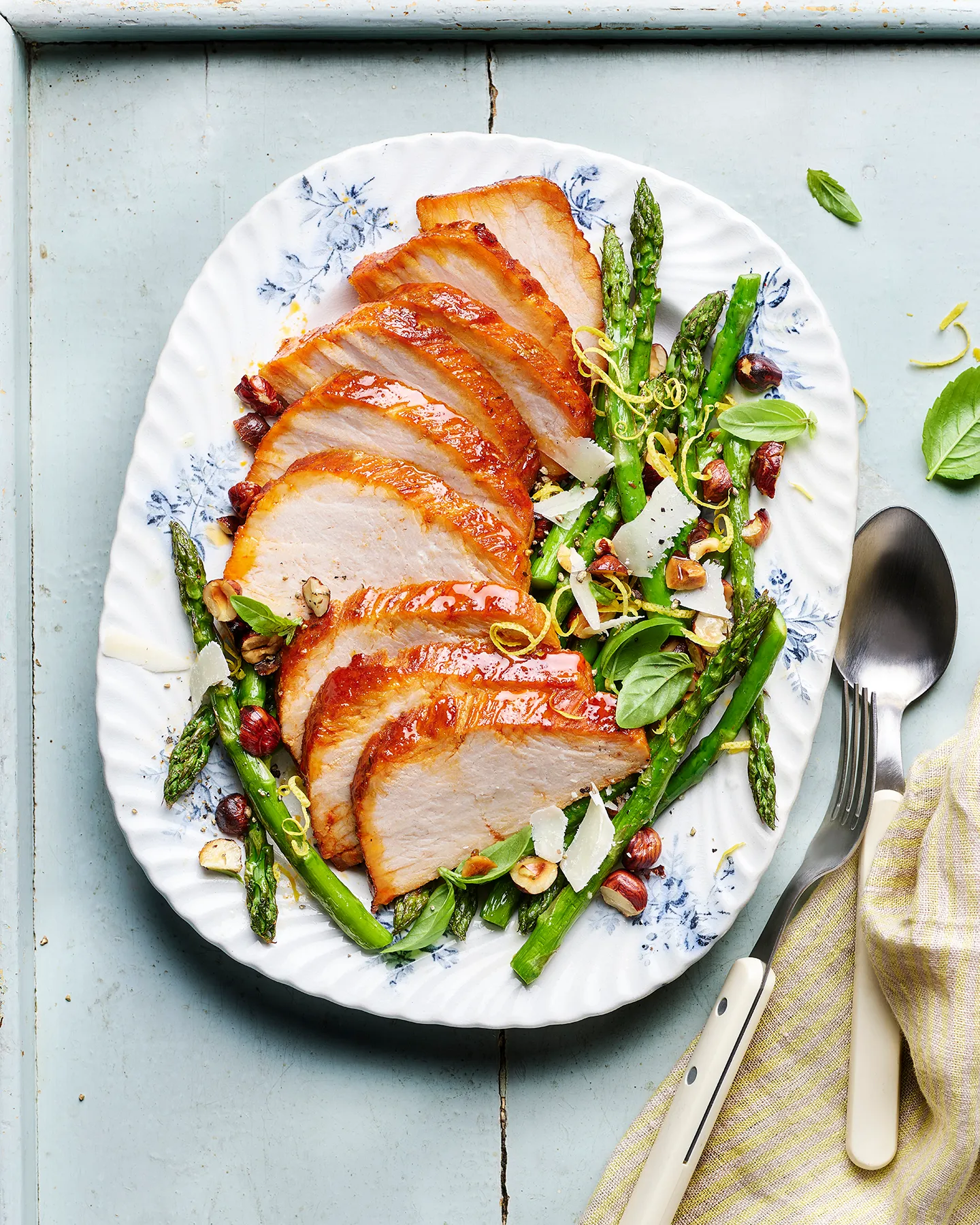 Carré de porc salade d'asperges Bigard