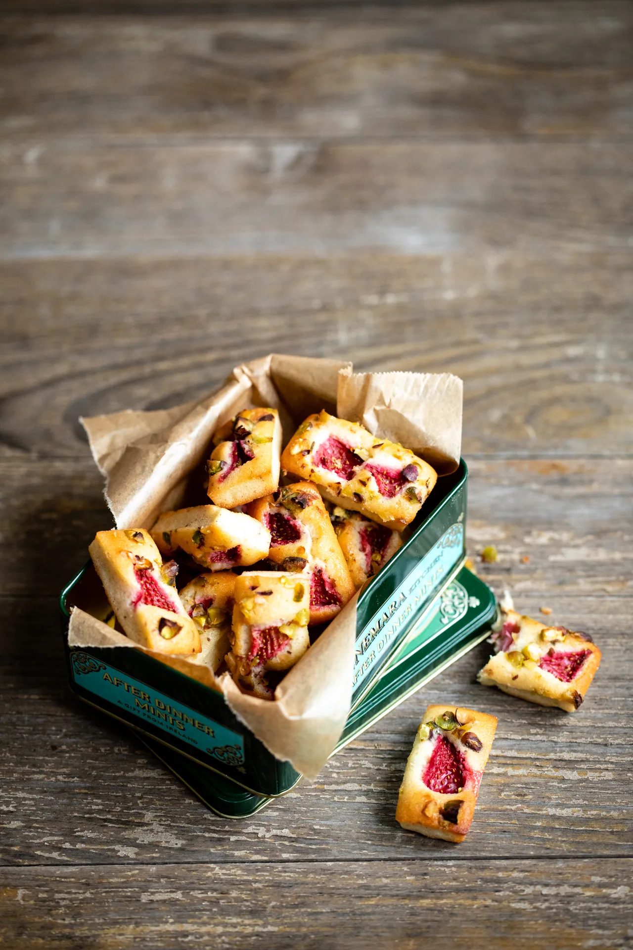 Financiers framboises pistaches, Bretons en cuisine