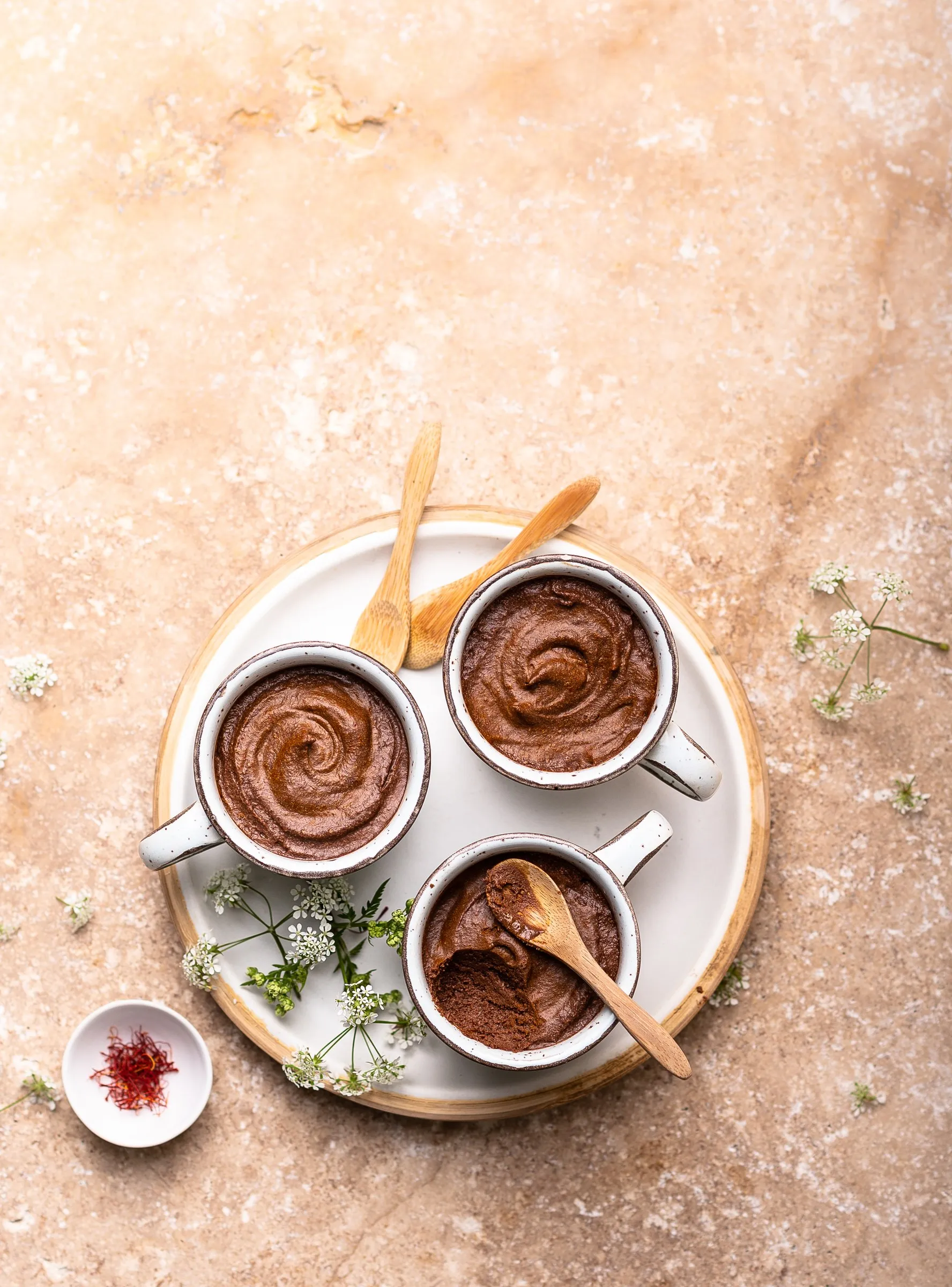 Mousses chocolat safran, Bretons en cuisine