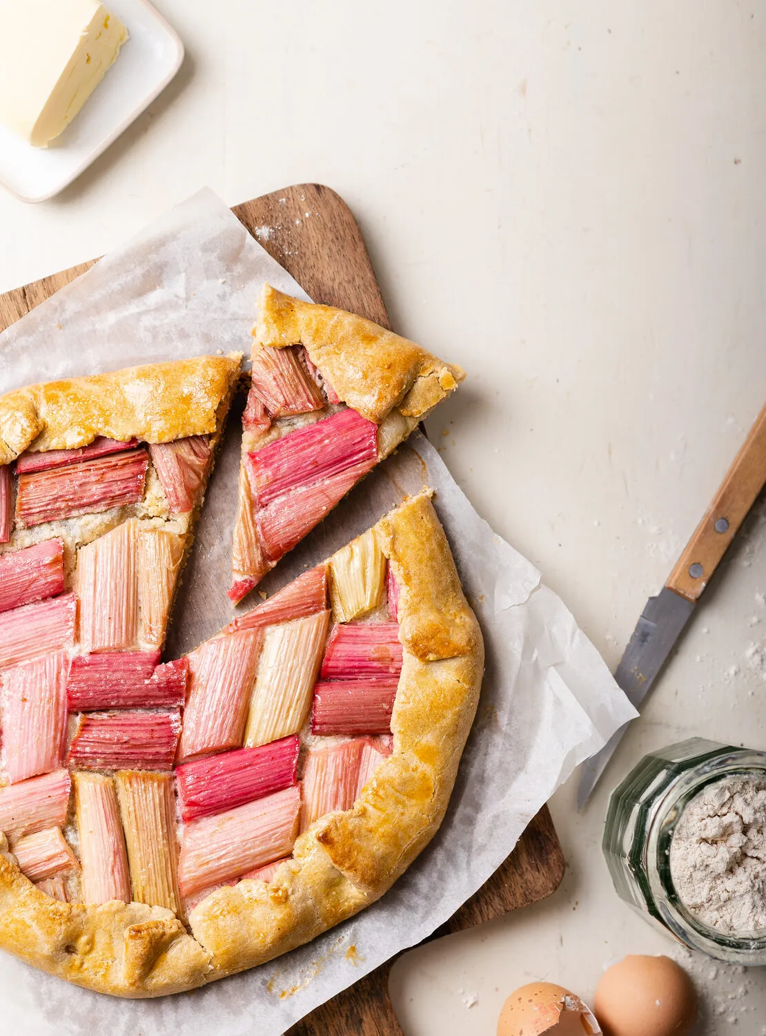 Tarte rustique à la rhubarbe, Normands en cuisine